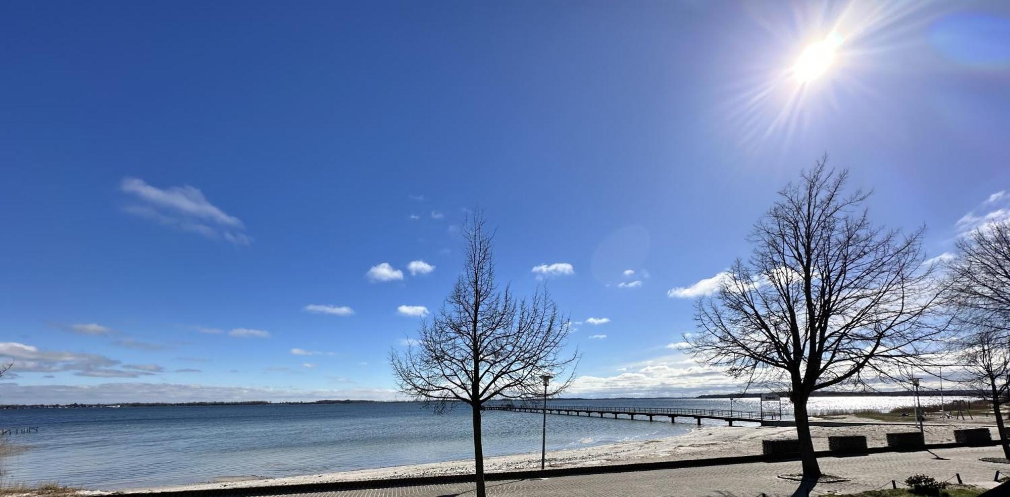App 8O Grosser Tag Am Meer Mit Wasserblick Дранске Экстерьер фото