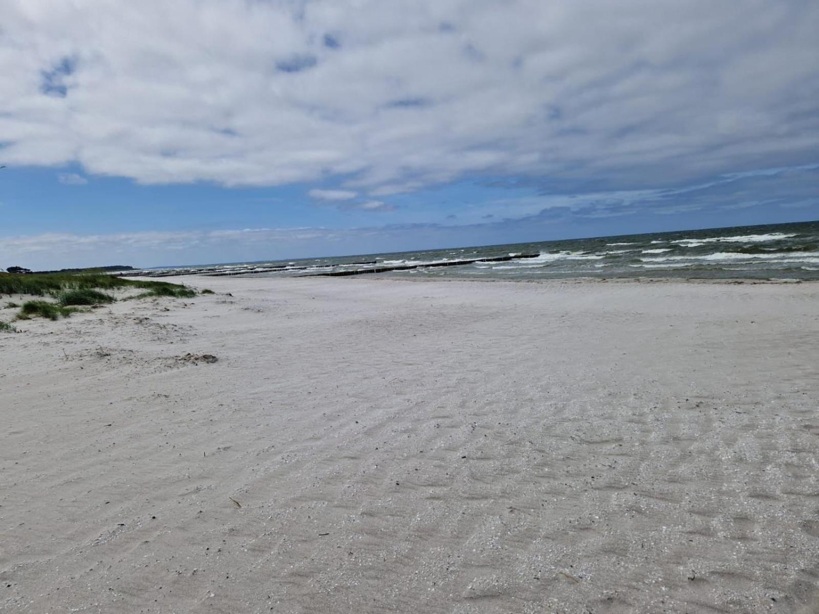App 8O Grosser Tag Am Meer Mit Wasserblick Дранске Экстерьер фото