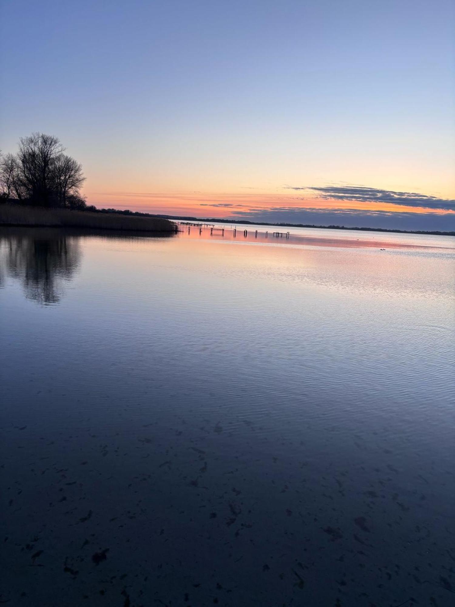 App 8O Grosser Tag Am Meer Mit Wasserblick Дранске Экстерьер фото