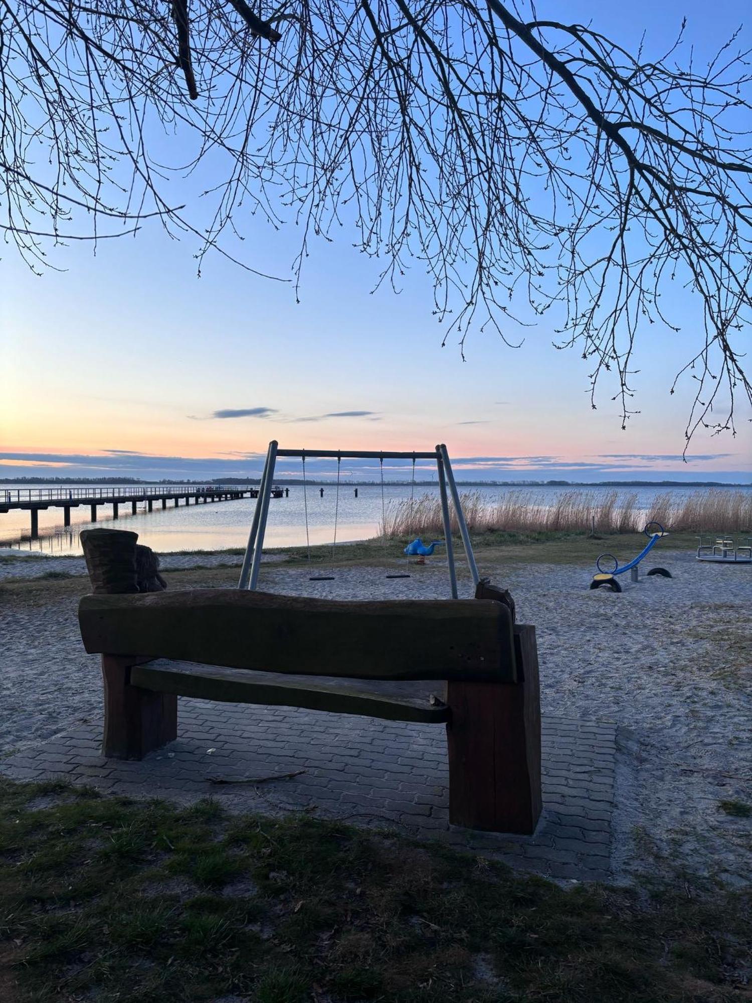 App 8O Grosser Tag Am Meer Mit Wasserblick Дранске Экстерьер фото